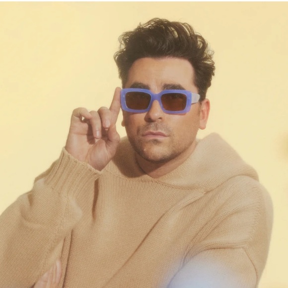ISO!!! DL eyewear walker electric blue